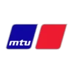 MTU-Logo mit blauem und rotem, schräg gestellten Rechteck und weißem Schriftzug.